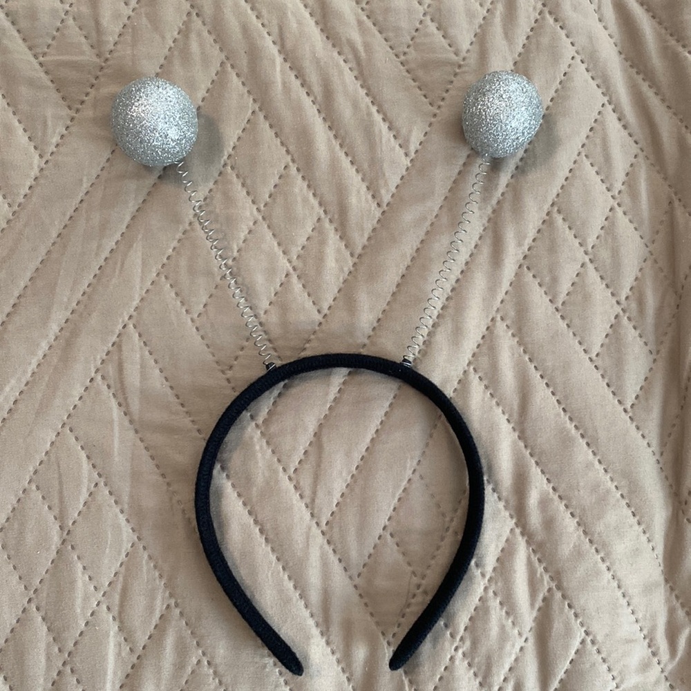 Alien headband Halloween costume accessory